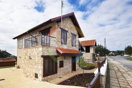 Casa Unifamiliare a Soúni, Soúni-Zanakiá