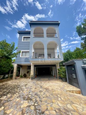 Appartement in Drosiá, Nomarchía Anatolikís Attikís