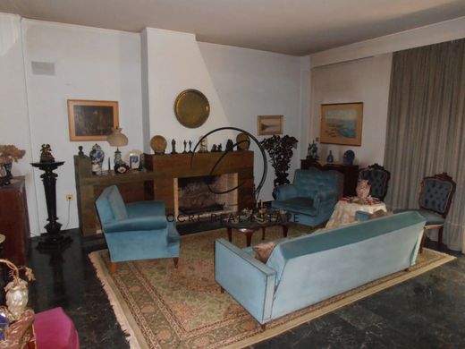 Maison individuelle à Káto Kifisiá, Nomarchía Athínas