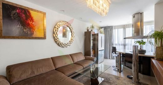 Apartment in Ágios Athanásios, Limassol District