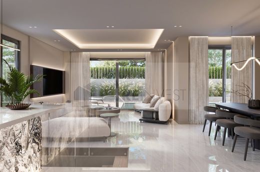 Vrijstaand huis in Voúla, Nomarchía Anatolikís Attikís