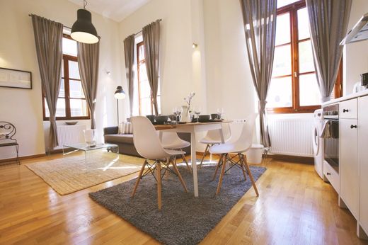 Hôtel à Kéntro Peiraiá, Nomós Attikís