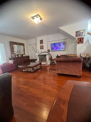 Dom jednorodzinny w Vouliagméni, Nomarchía Anatolikís Attikís