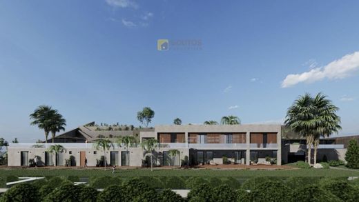 Koropí, Nomarchía Anatolikís Attikísのヴィラ