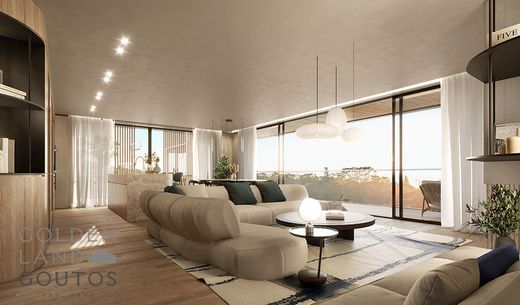 Μονοκατοικία σε Βούλα, Nomarchía Anatolikís Attikís