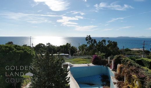 Land in Koropí, Nomarchía Anatolikís Attikís