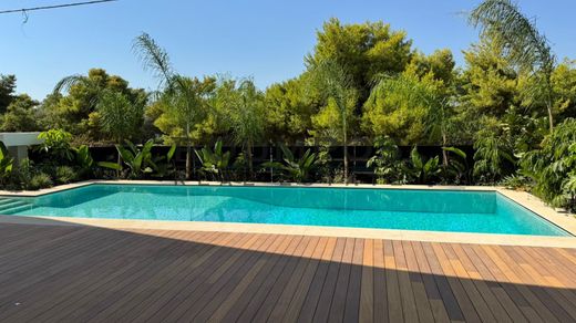 بيت مستقل ﻓﻲ Voúla, Nomarchía Anatolikís Attikís