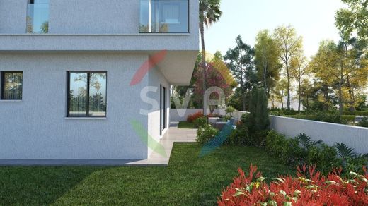 半独立式房屋  Parekklisha, Parekklisiá