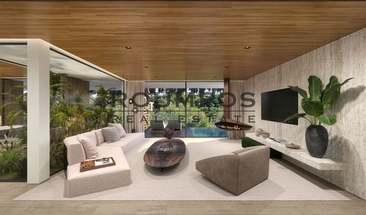 아파트 / Voúla, Nomarchía Anatolikís Attikís