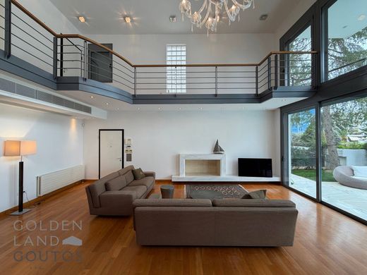 Detached House in Glyfada, Nomarchía Athínas