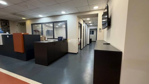 Office in Vári, Nomarchía Anatolikís Attikís