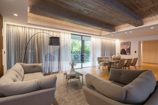 Vrijstaand huis in Kolonaki, Nomarchía Athínas