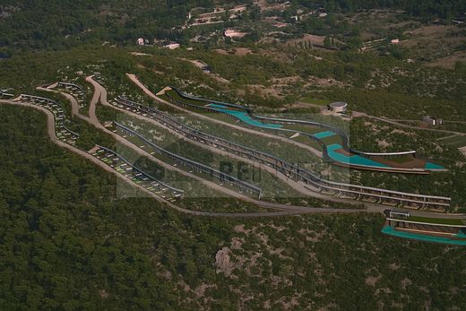 ‏קרקע ב  קורינתוס, Nomós Korinthías