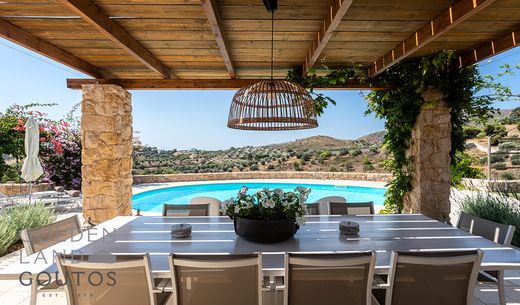 Keratéa, Nomarchía Anatolikís Attikísの一戸建て住宅