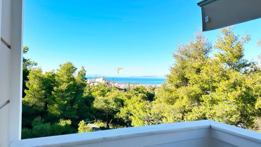 ‏בית חד-משפחתי ב  Voúla, Nomarchía Anatolikís Attikís