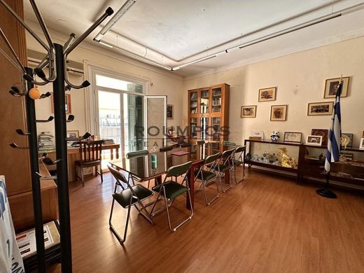 Apartment in Kéntro Peiraiá, Nomós Attikís