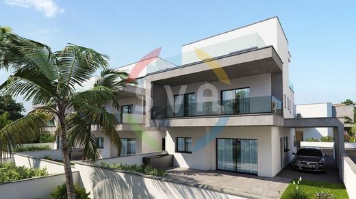 Casa Independente - Káto Polemídia, Limassol District