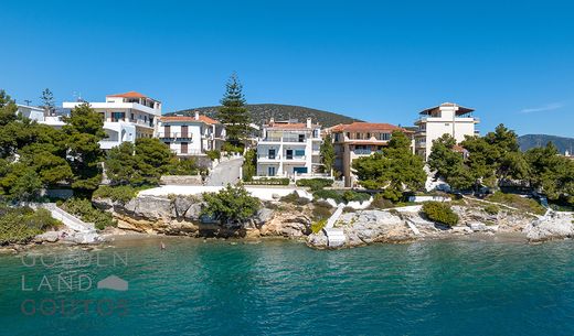 Wohnkomplexe in Ermióni, Nomós Argolídos