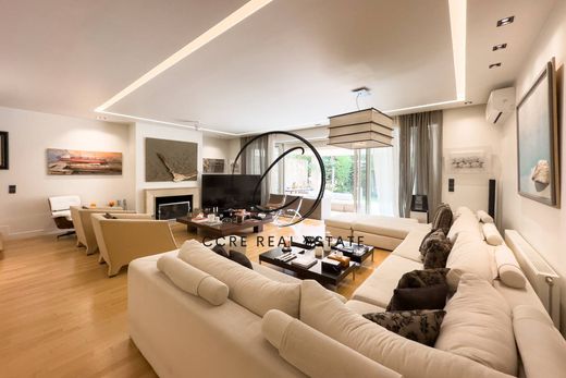 Ekáli, Nomarchía Athínasの一戸建て住宅