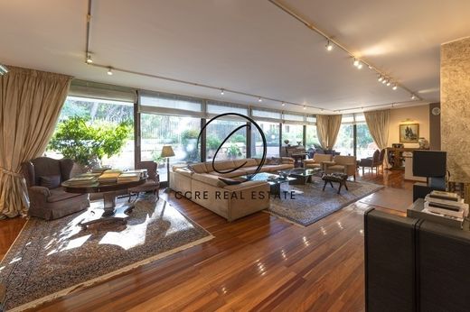 Maison individuelle à Káto Kifisiá, Nomarchía Athínas