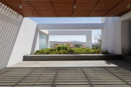 Detached House in Várkiza, Nomarchía Anatolikís Attikís