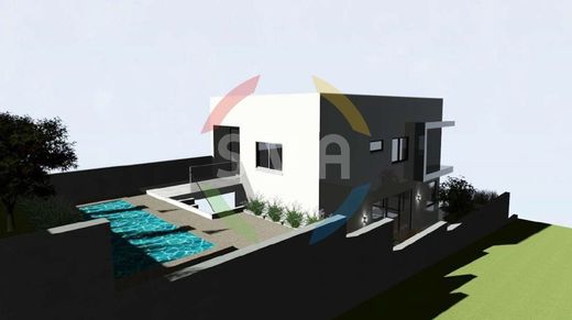 Fasoúla, Limassol Districtのマルチファミリーヴィラ