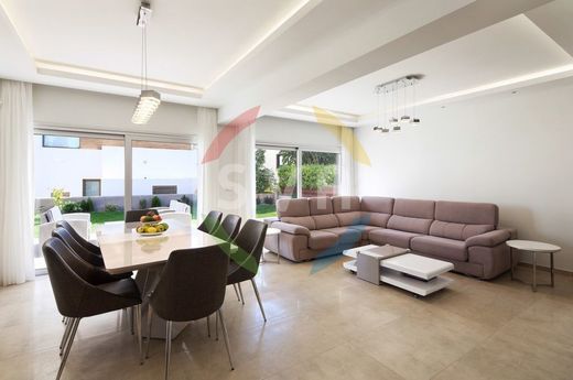 独立式房屋  Parekklisha, Parekklisiá