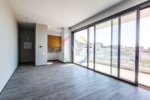 Apartment in Ágios Athanásios, Limassol District