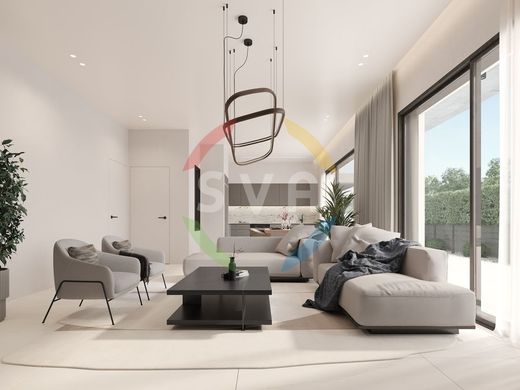 ‏וילה רב-משפחתית ב  Ýpsonas, Limassol District