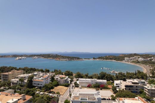 Μονοκατοικία σε Βουλιαγμένη, Nomarchía Anatolikís Attikís