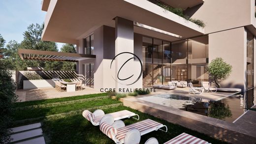 Casa Independente - Káto Kifisiá, Nomarchía Athínas