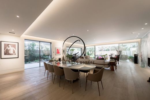 Casa Independente - Káto Kifisiá, Nomarchía Athínas