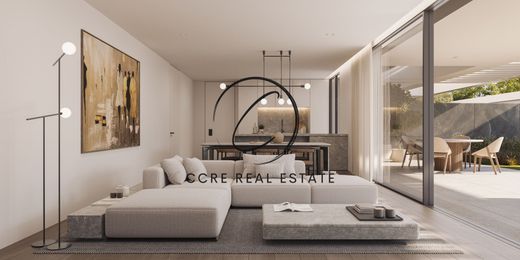 아파트 / Káto Kifisiá, Nomarchía Athínas