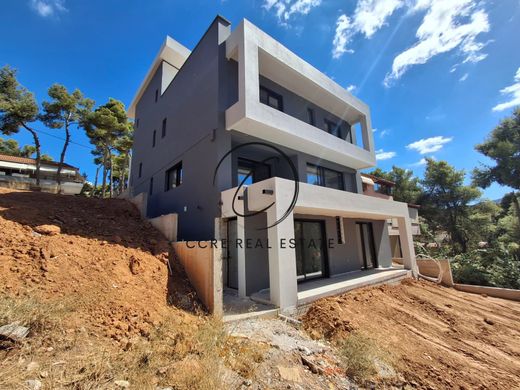 Detached House in Drosiá, Nomarchía Anatolikís Attikís