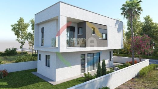 独立式房屋  Parekklisha, Parekklisiá