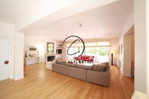 Ekáli, Nomarchía Athínasの一戸建て住宅