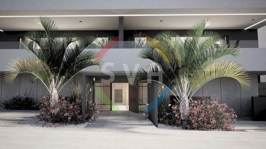 Apartment / Etagenwohnung in Ágios Athanásios, Limassol District