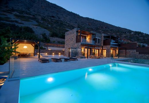 Villa in Agios Nikolaos, Nomós Lasithíou
