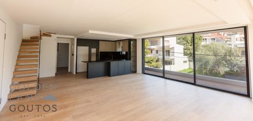 Detached House in Voúla, Nomarchía Anatolikís Attikís