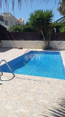 Detached House in Germasógeia, Limassol District