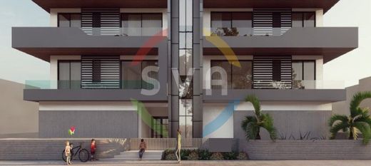 Residential complexes in Káto Polemídia, Limassol District