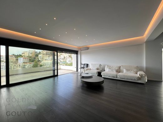 Casa Unifamiliare a Voúla, Nomarchía Anatolikís Attikís