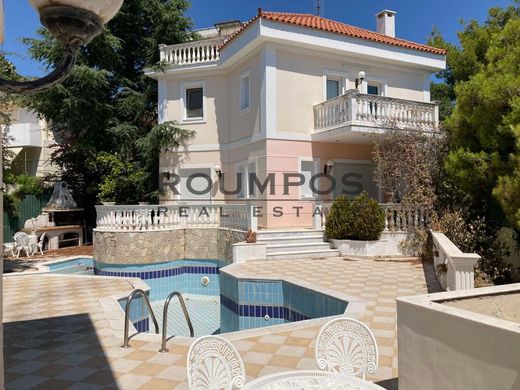 Casa en Acharnés, Nomarchía Anatolikís Attikís