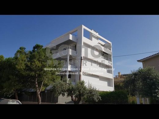 Einfamilienhaus in Voúla, Nomarchía Anatolikís Attikís