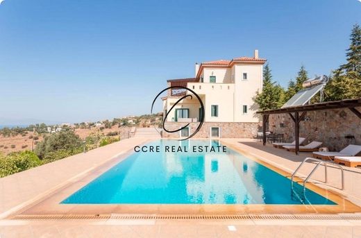 Vrijstaand huis in Aegina, Nomós Piraiós