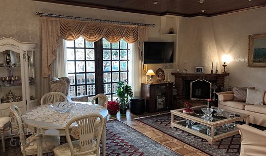 Detached House in Ilioúpoli, Nomarchía Athínas