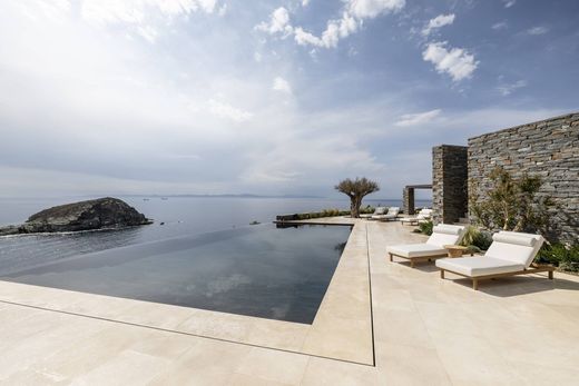 Villa a Kéa, Cicladi