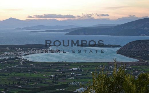 Casa Unifamiliare a Kranídi, Nomós Argolídos