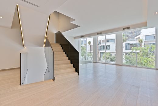 Villa in Dubai