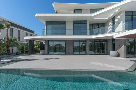 Villa in Dubai
